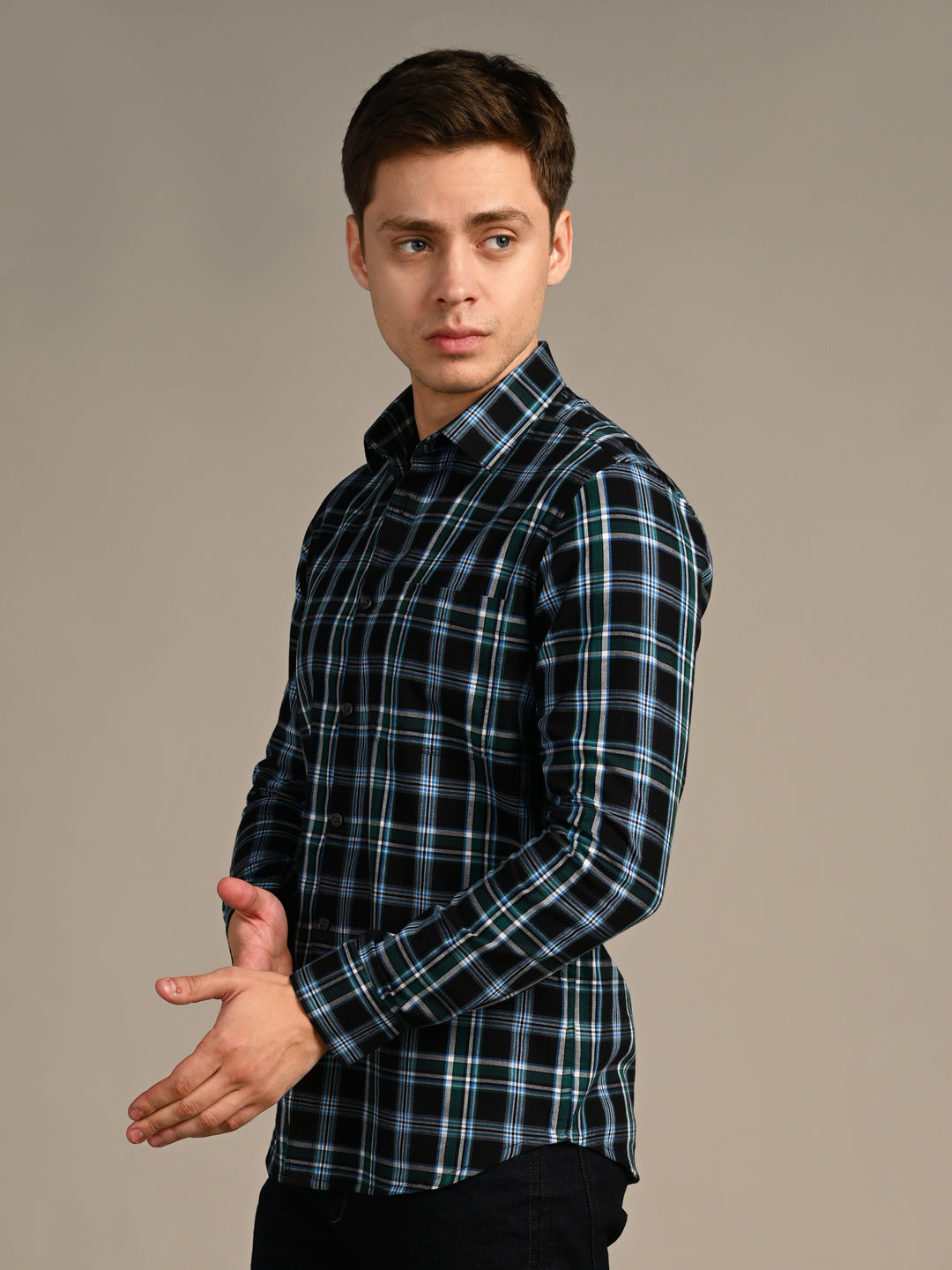 Killer Men Black Checks Slim Fit Shirts