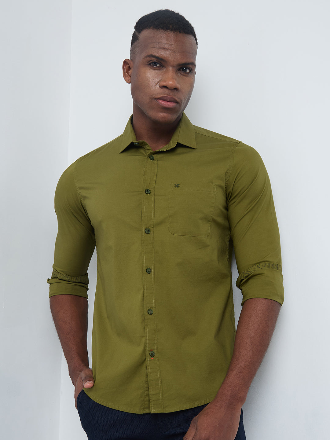 Killer Men Olive Solid Slim Fit Shirts