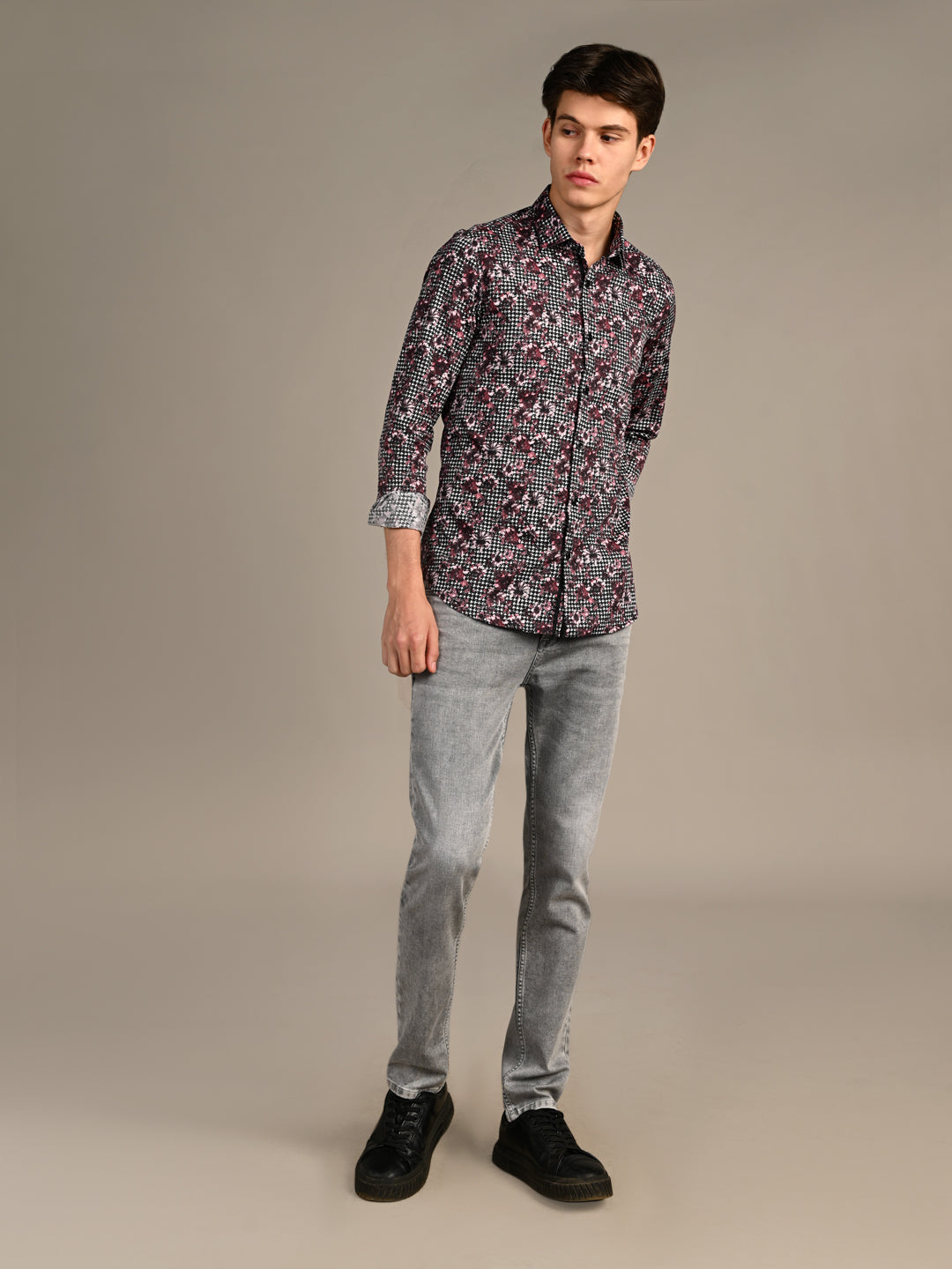 Killer Men Onion Pink Printed Slim Fit Shirts