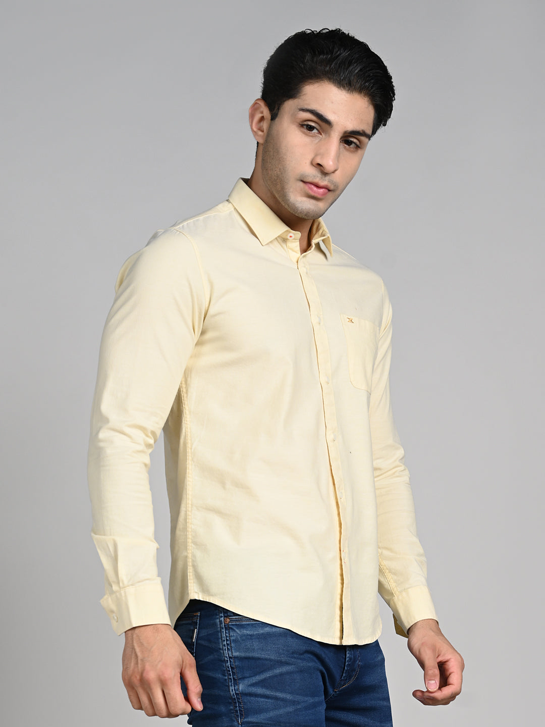 Killer Men Yellow Solid Slim Fit Shirts