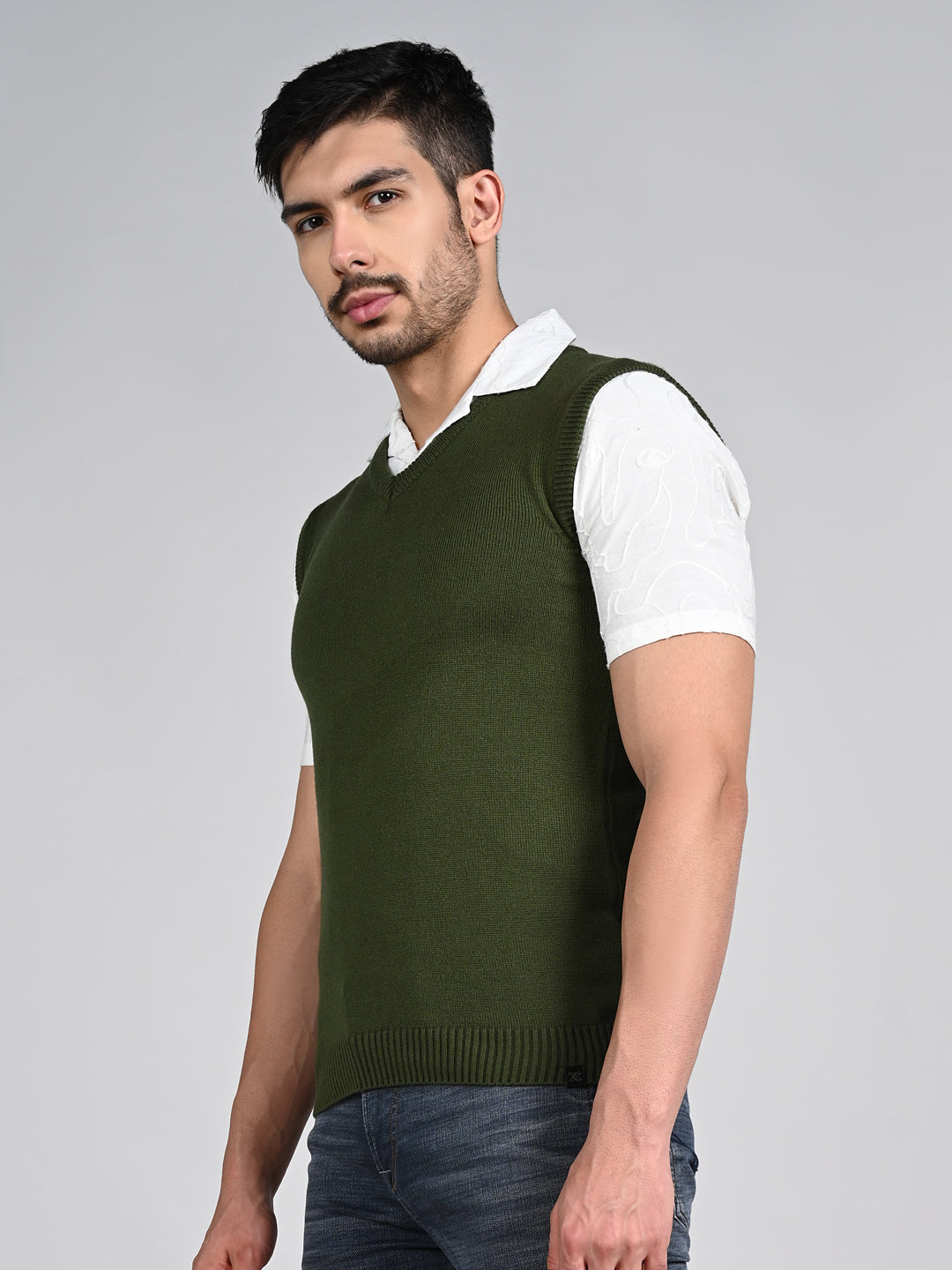 Killer Men V Neck Sleeveless Olive Sweaters