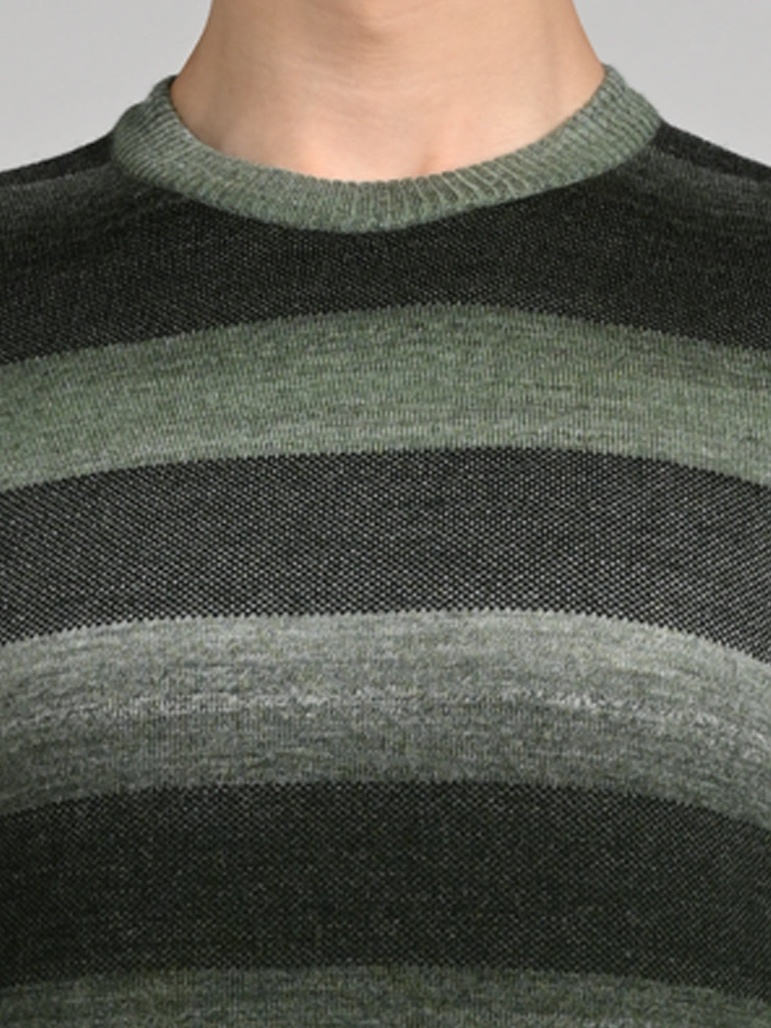 Killer Men Round Neck Green Sweaters
