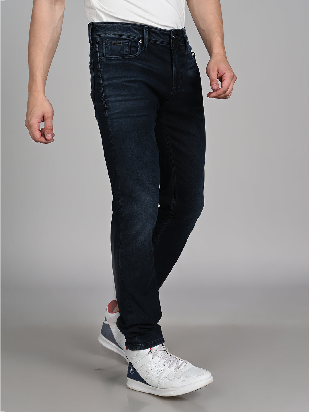 Killer Men Dark Blue Solid Slim Fit Jeans