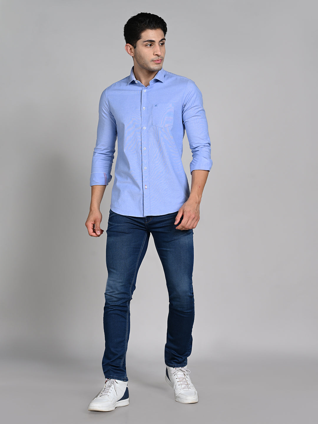 Killer Men Blue Solid Slim Fit Shirts