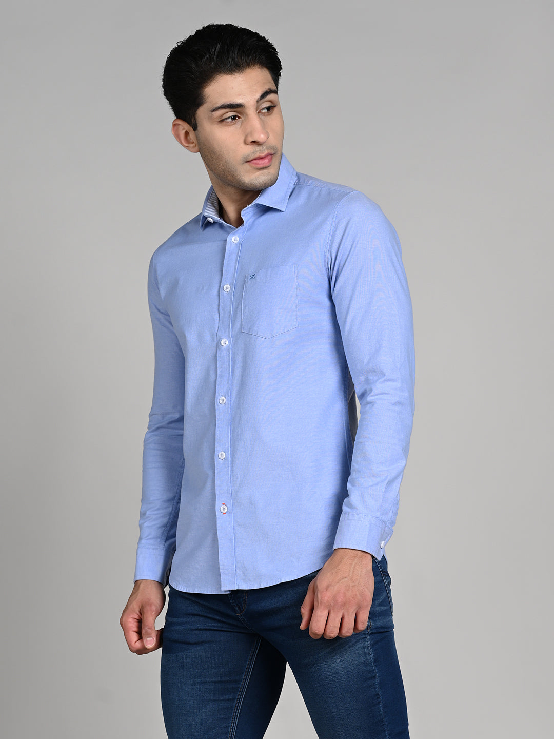 Killer Men Blue Solid Slim Fit Shirts