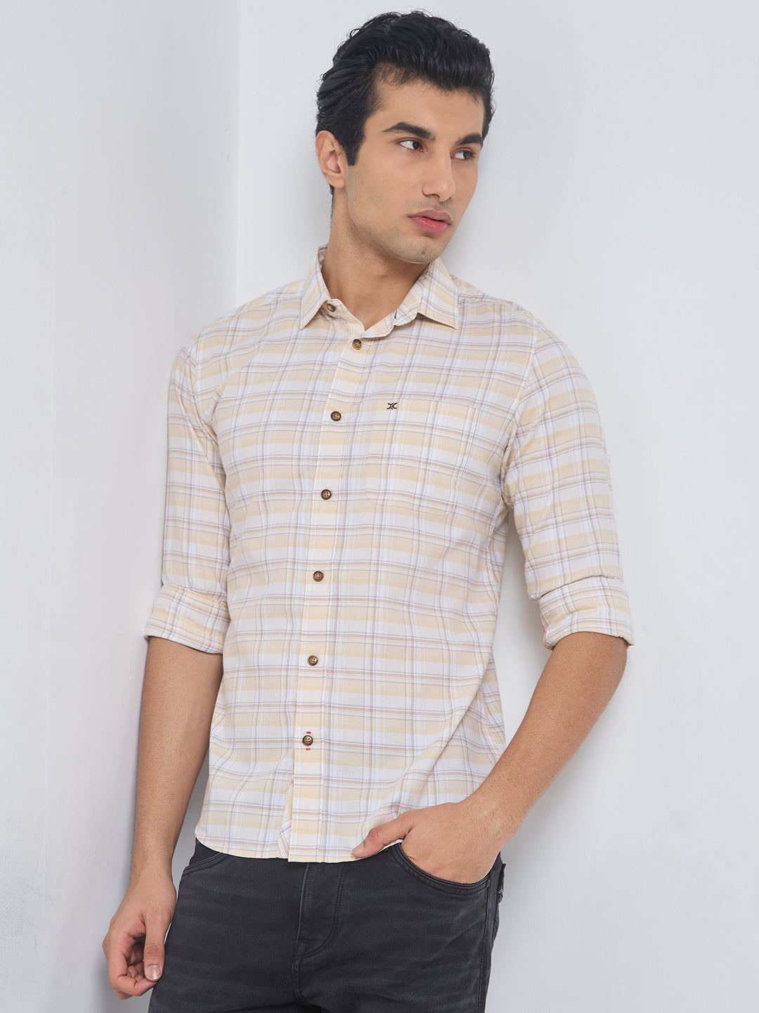 Killer Men Light Yellow Checks Slim Fit Shirts
