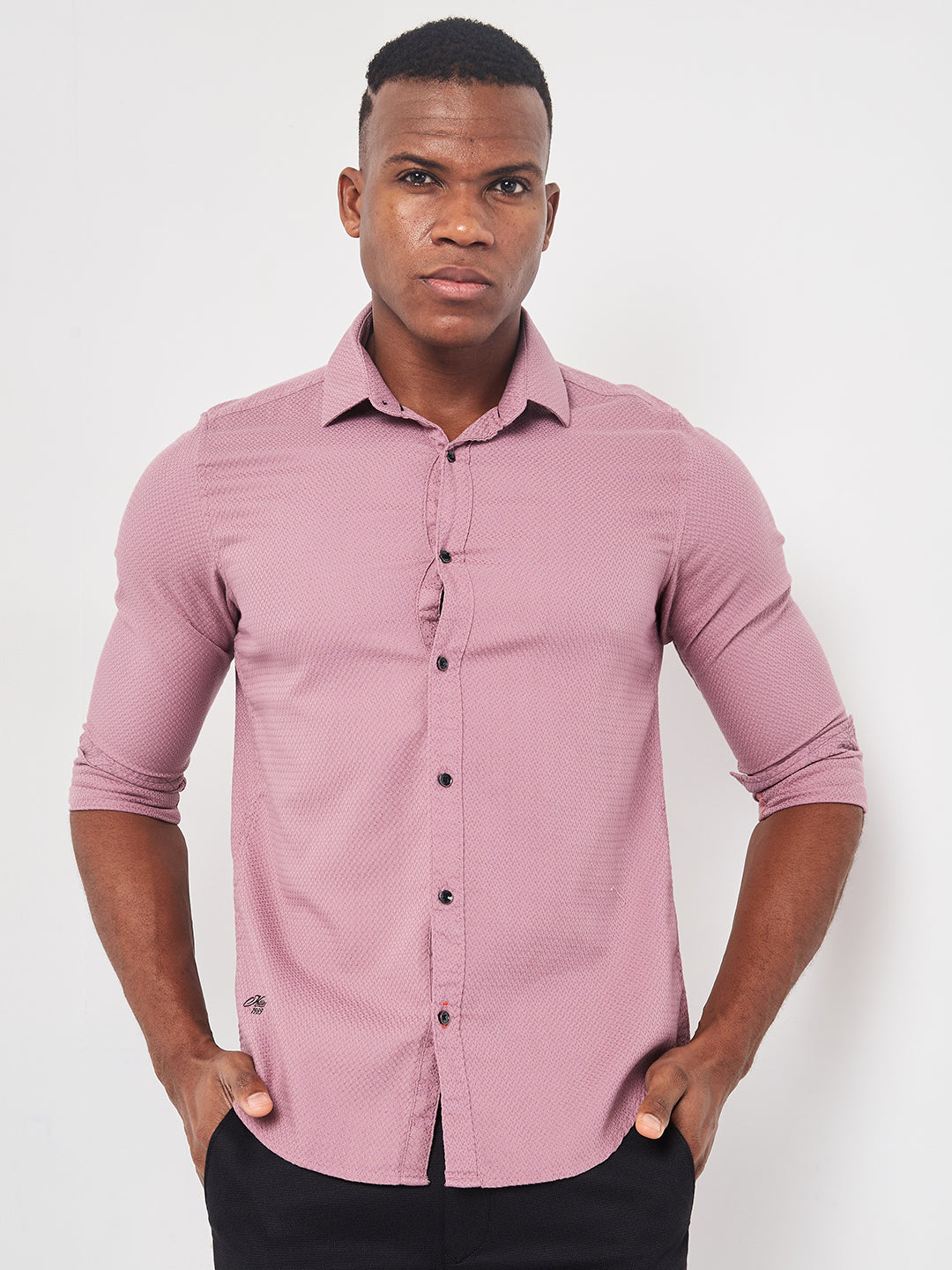 Killer Men Pink Solid Slim Fit Shirts