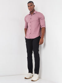 Killer Men Pink Solid Slim Fit Shirts