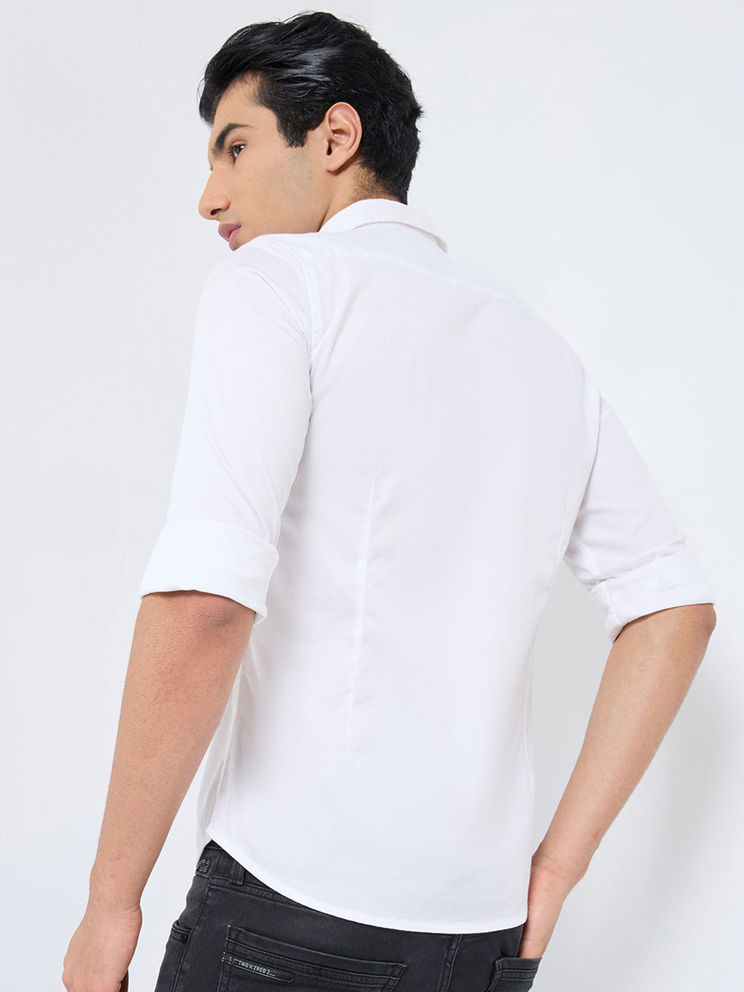 Killer Men White Printed Slim Fit Shirts
