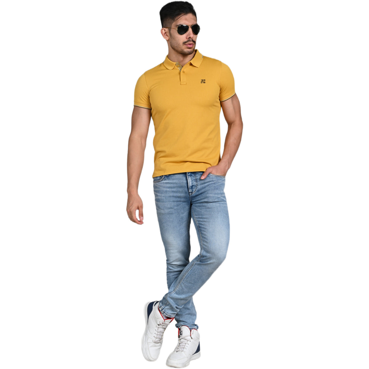 Killer Men Mustard Solid Slim Fit T-Shirt