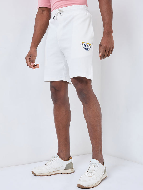 Killer Men White Solid Shorts