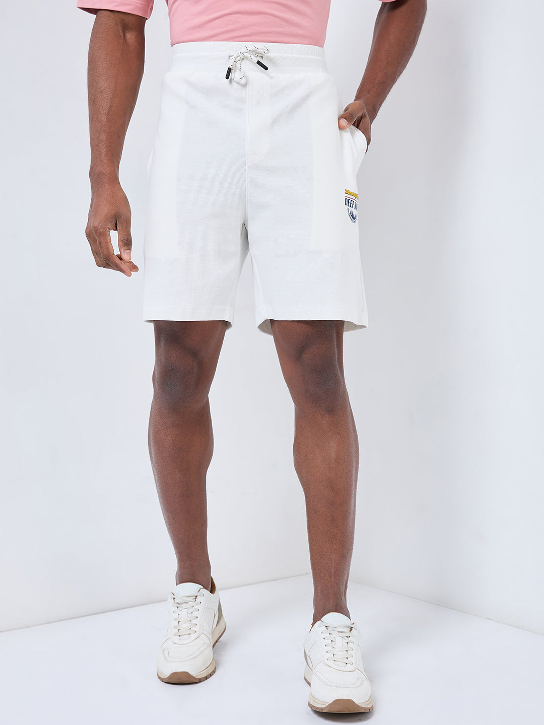 Killer Men White Solid Shorts
