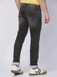 Killer Men Dark Green Solid Slim Fit Jeans