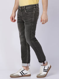 Killer Men Dark Green Solid Slim Fit Jeans