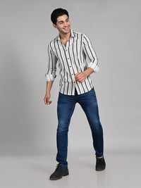 Killer Men Beige Printed Slim Fit Shirts