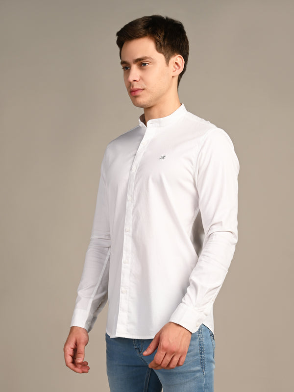 Killer Men White Solid Slim Fit Shirts
