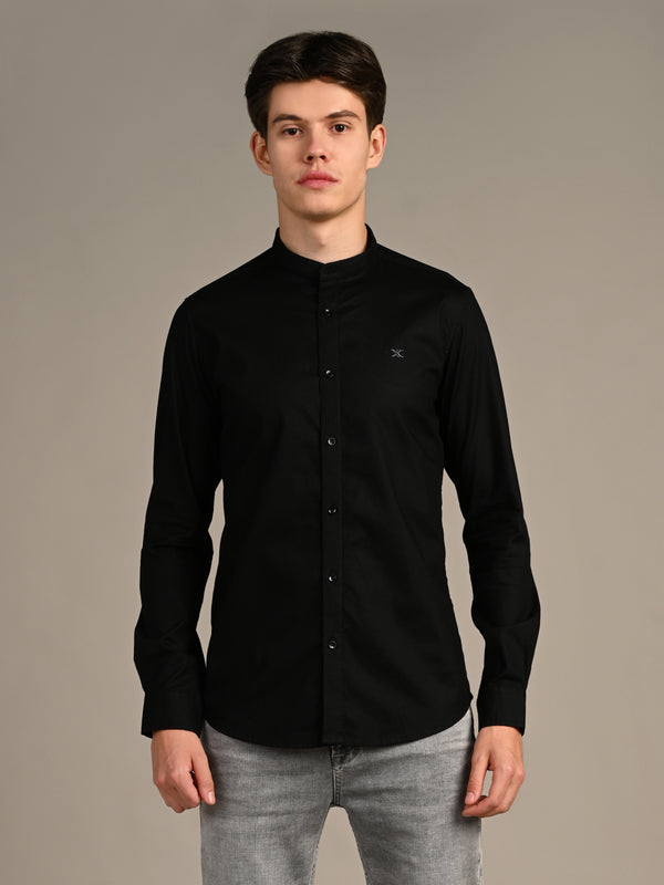 Killer Men Black Solid Slim Fit Shirts