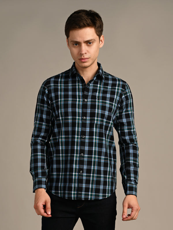 Killer Men Black Checks Slim Fit Shirts