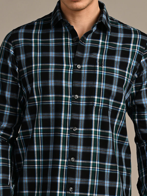 Killer Men Black Checks Slim Fit Shirts