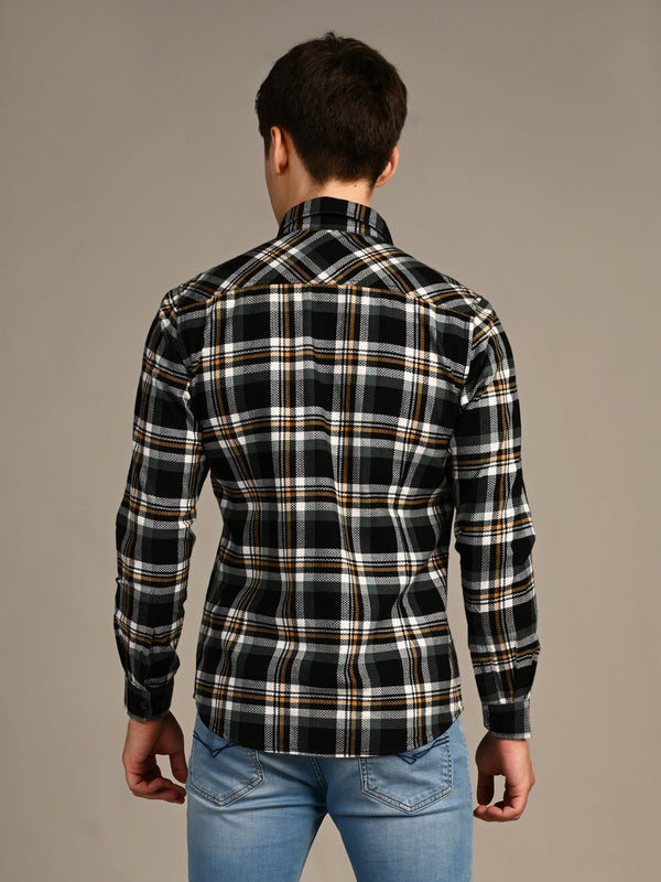 Killer Men Black Checks Slim Fit Shirts