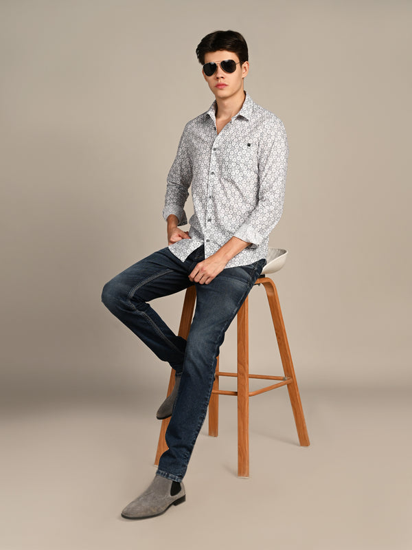 Killer Men White Printed Slim Fit Shirts