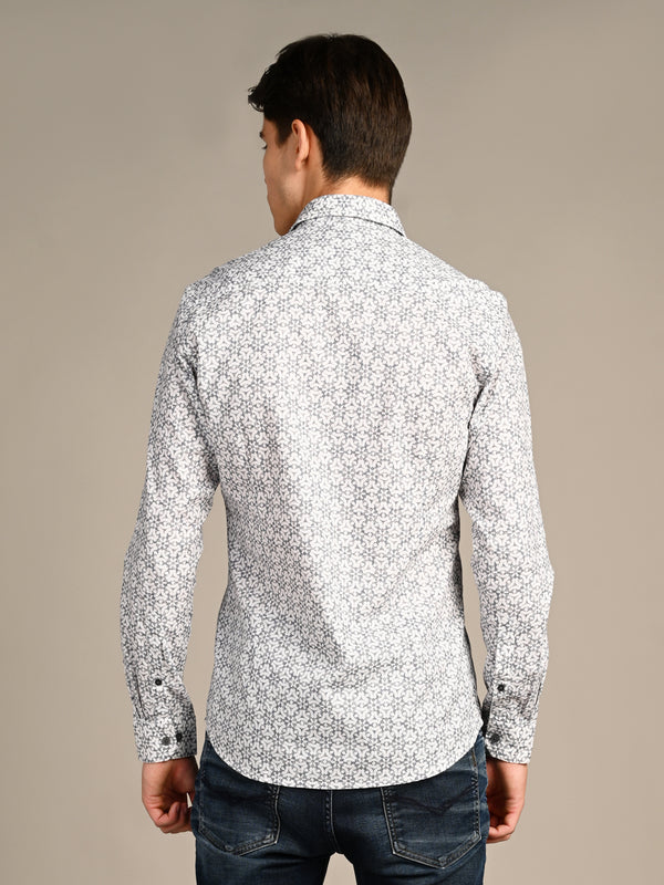 Killer Men White Printed Slim Fit Shirts