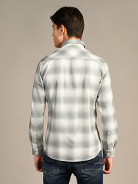 Killer Men Green Checks Straight Fit Shirts