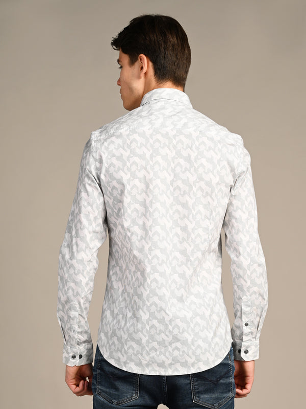 Killer Men White Printed Slim Fit Shirts