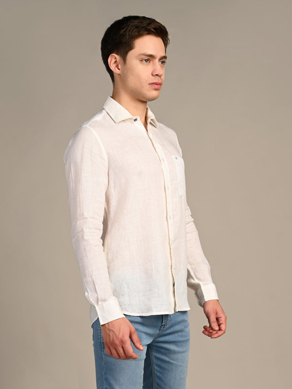 Killer Men White Solid Straight Fit Shirts