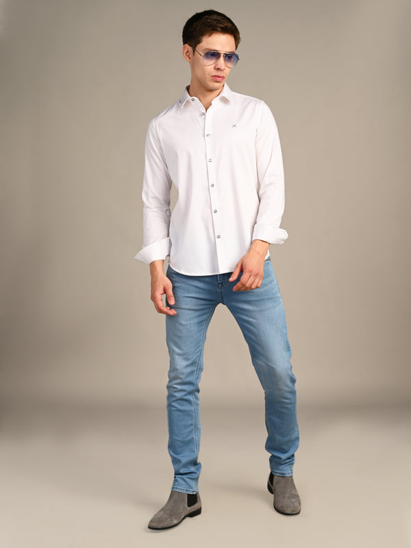 Killer Men White Solid Slim Fit Shirts