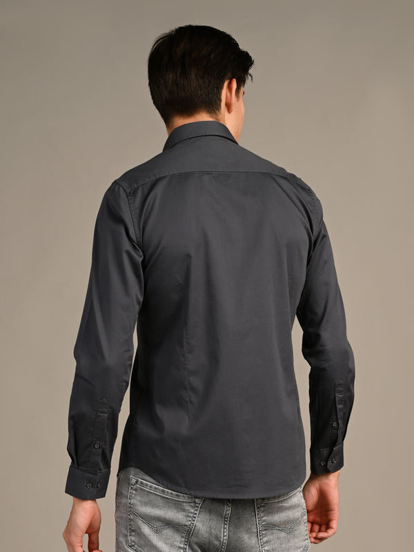 Killer Men Dark Grey Solid Slim Fit Shirts