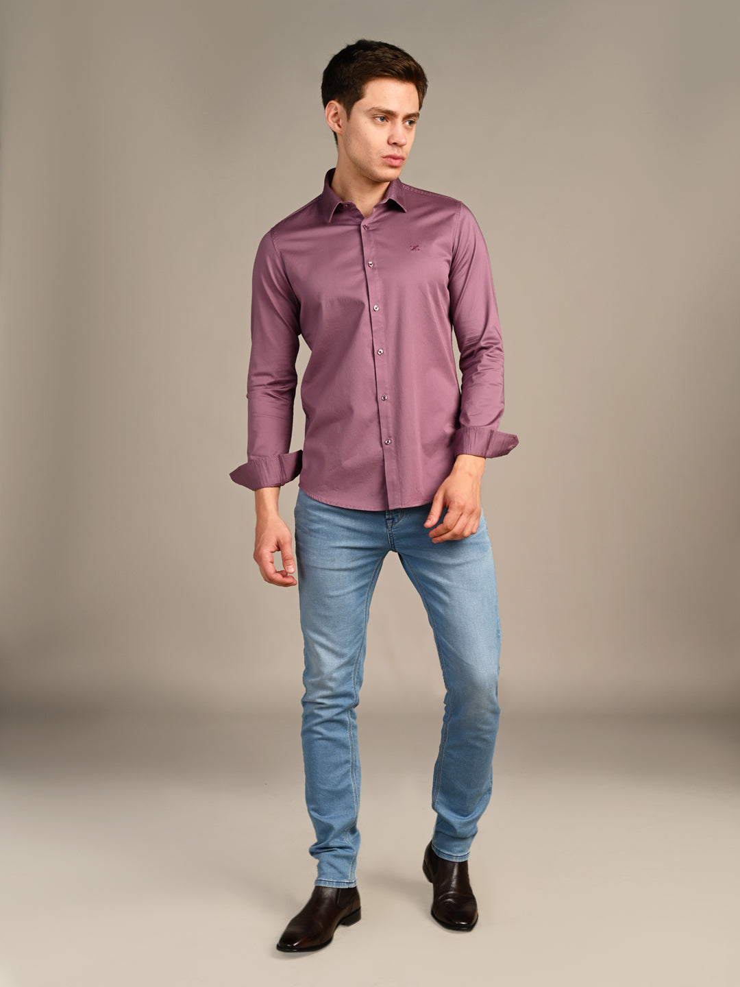 Killer Men Pink Solid Slim Fit Shirts