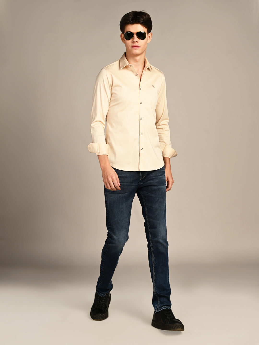 Killer Men Cream Solid Slim Fit Shirts