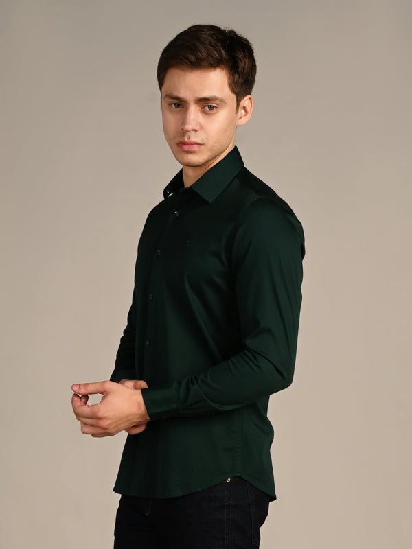Killer Men Dark Green Solid Slim Fit Shirts