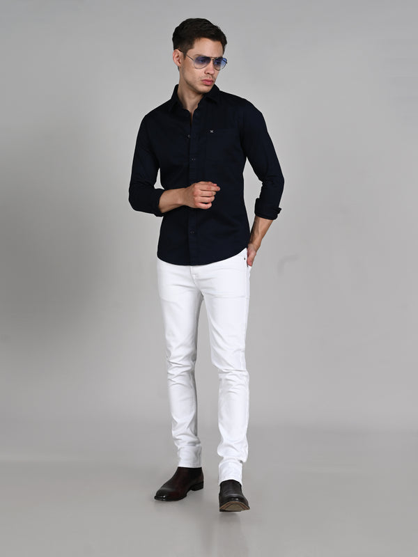 Killer Men Dark Blue Solid Slim Fit Shirts