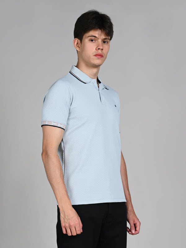 Killer Men Light Blue Solid Slim Fit T-Shirts