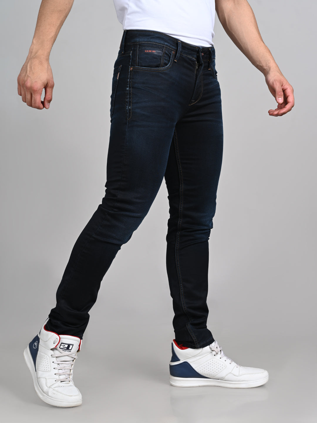Killer Men Dark Blue Solid Slim Fit Jeans