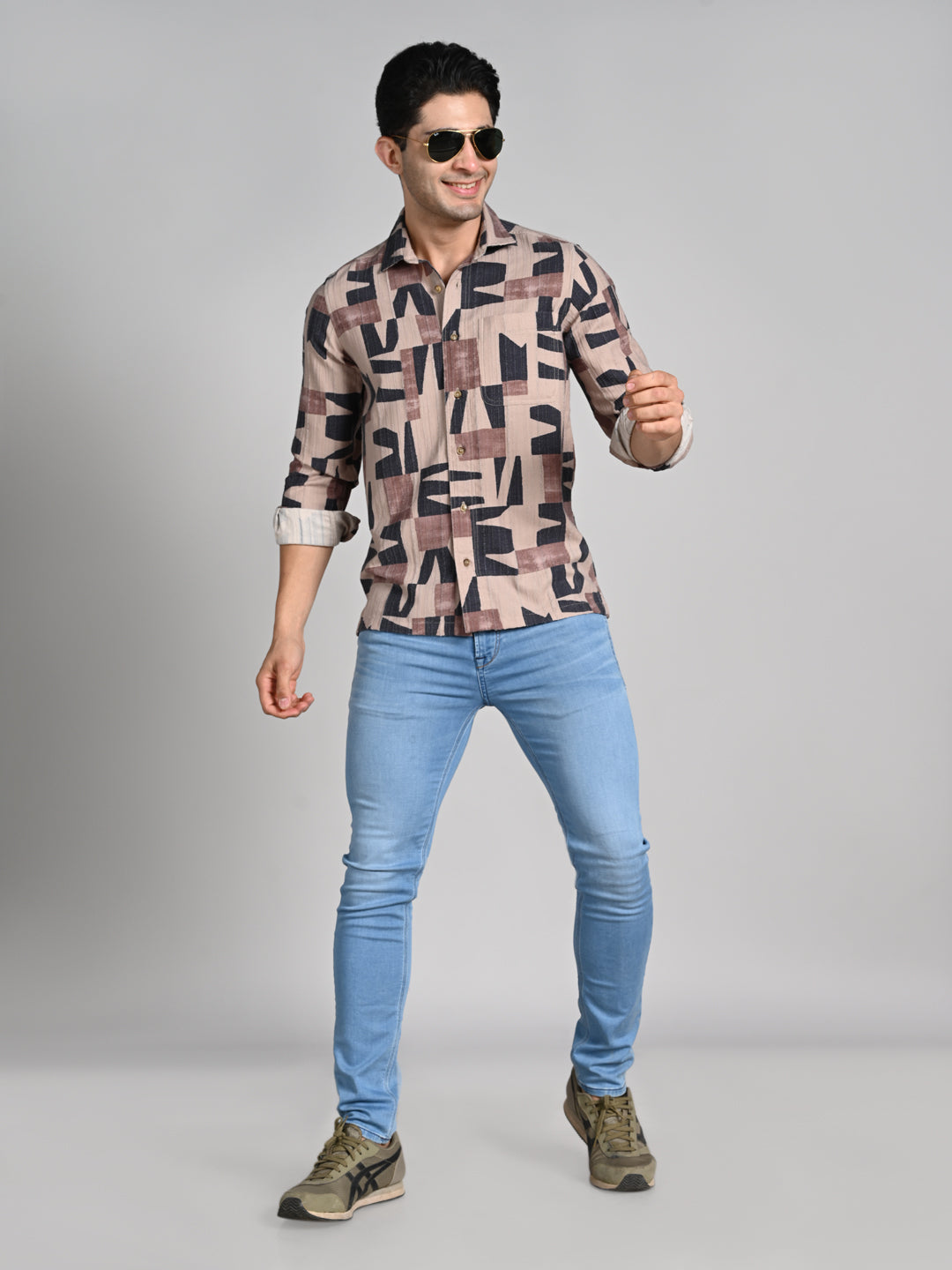 Killer Men Beige Printed Straight Fit Shirts