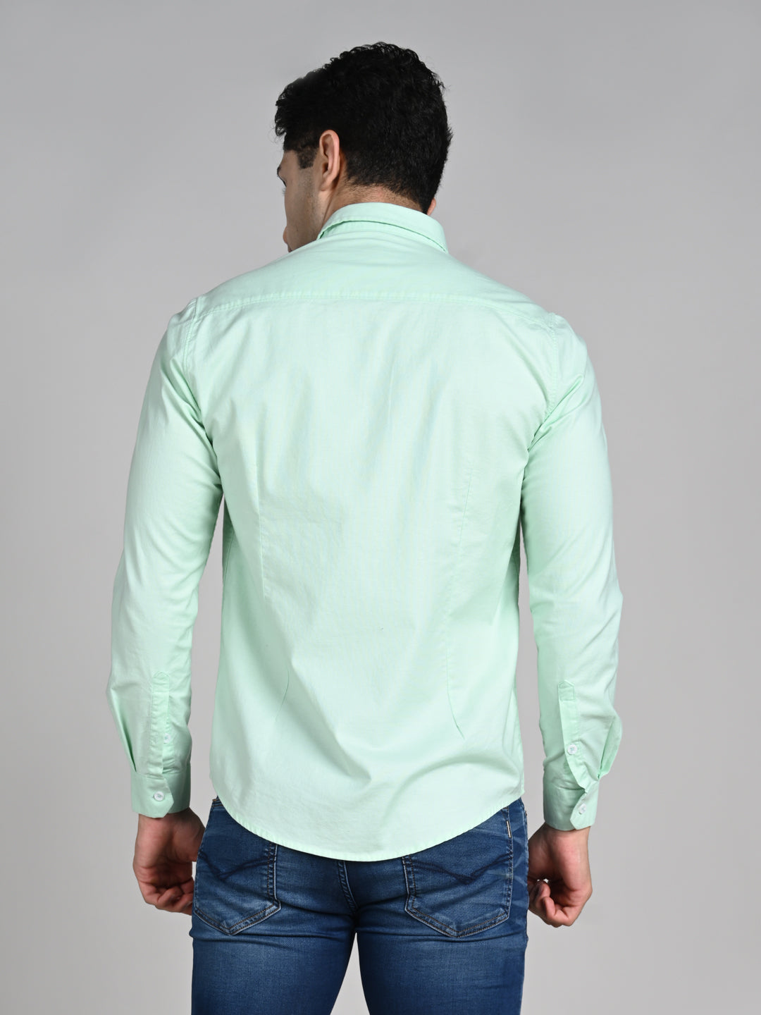 Killer Men Light Green Solid Slim Fit Shirts