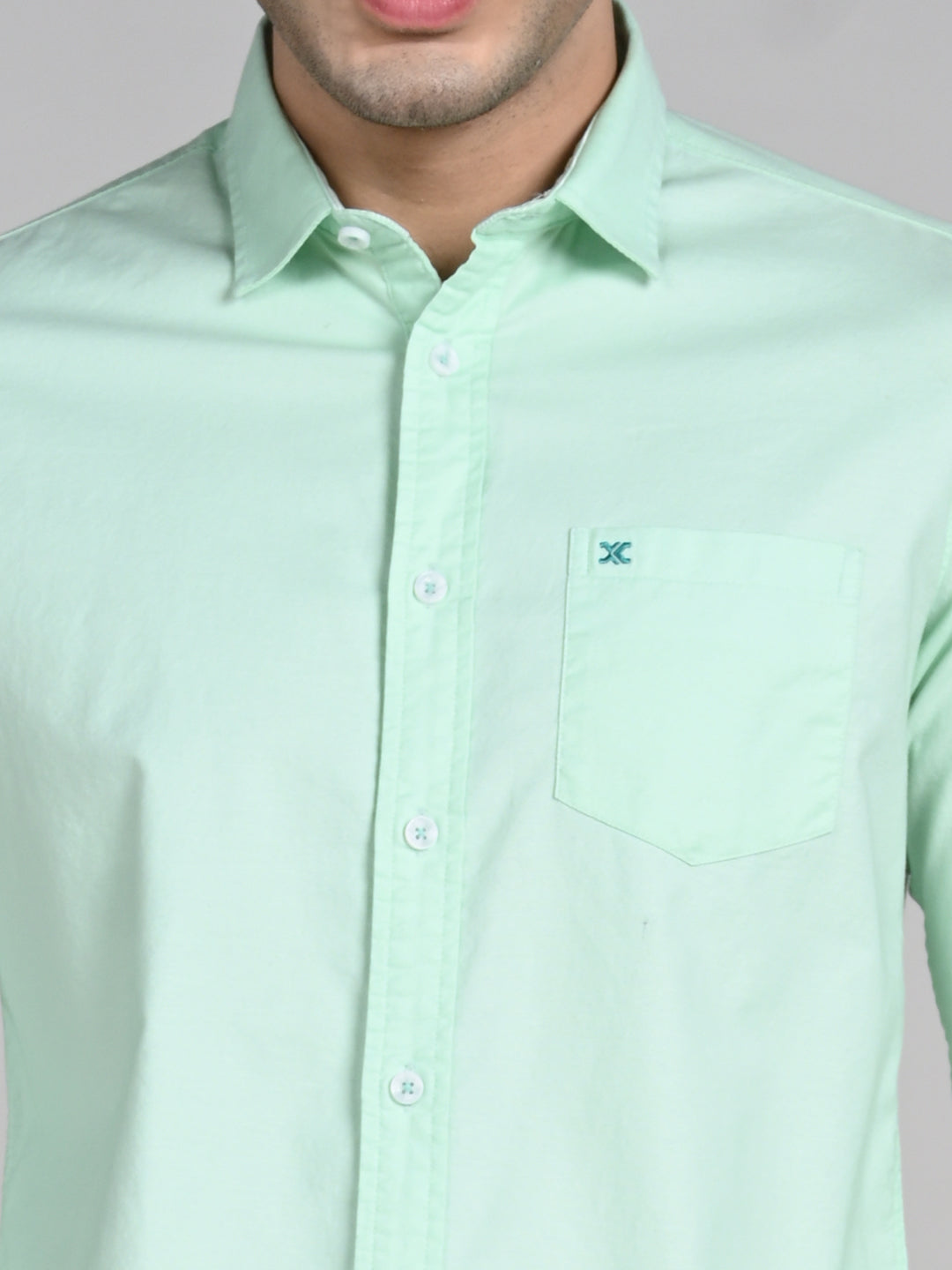 Killer Men Light Green Solid Slim Fit Shirts