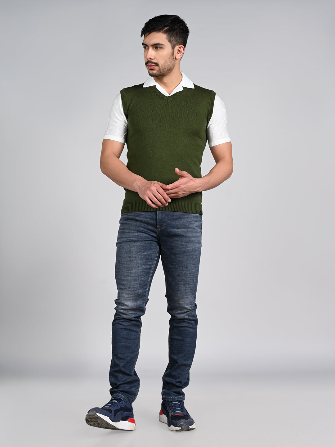Killer Men V Neck Sleeveless Olive Sweaters