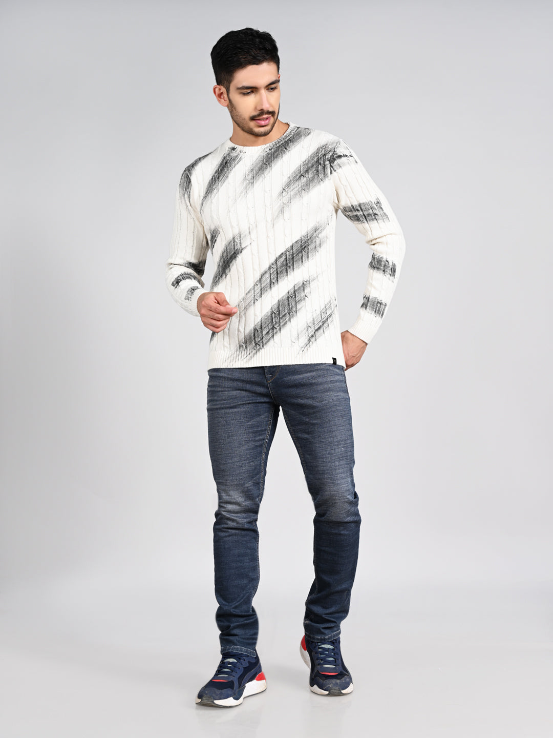 Killer Men Round Neck White Printed Sweaters