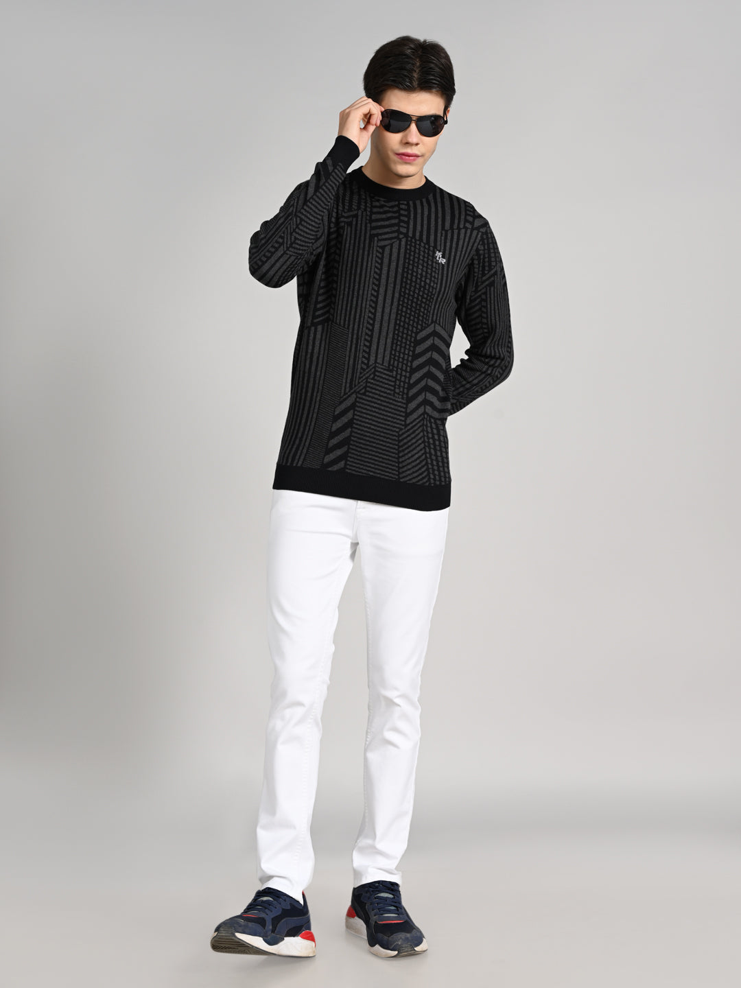 Killer Men Round Neck Balck Sweaters