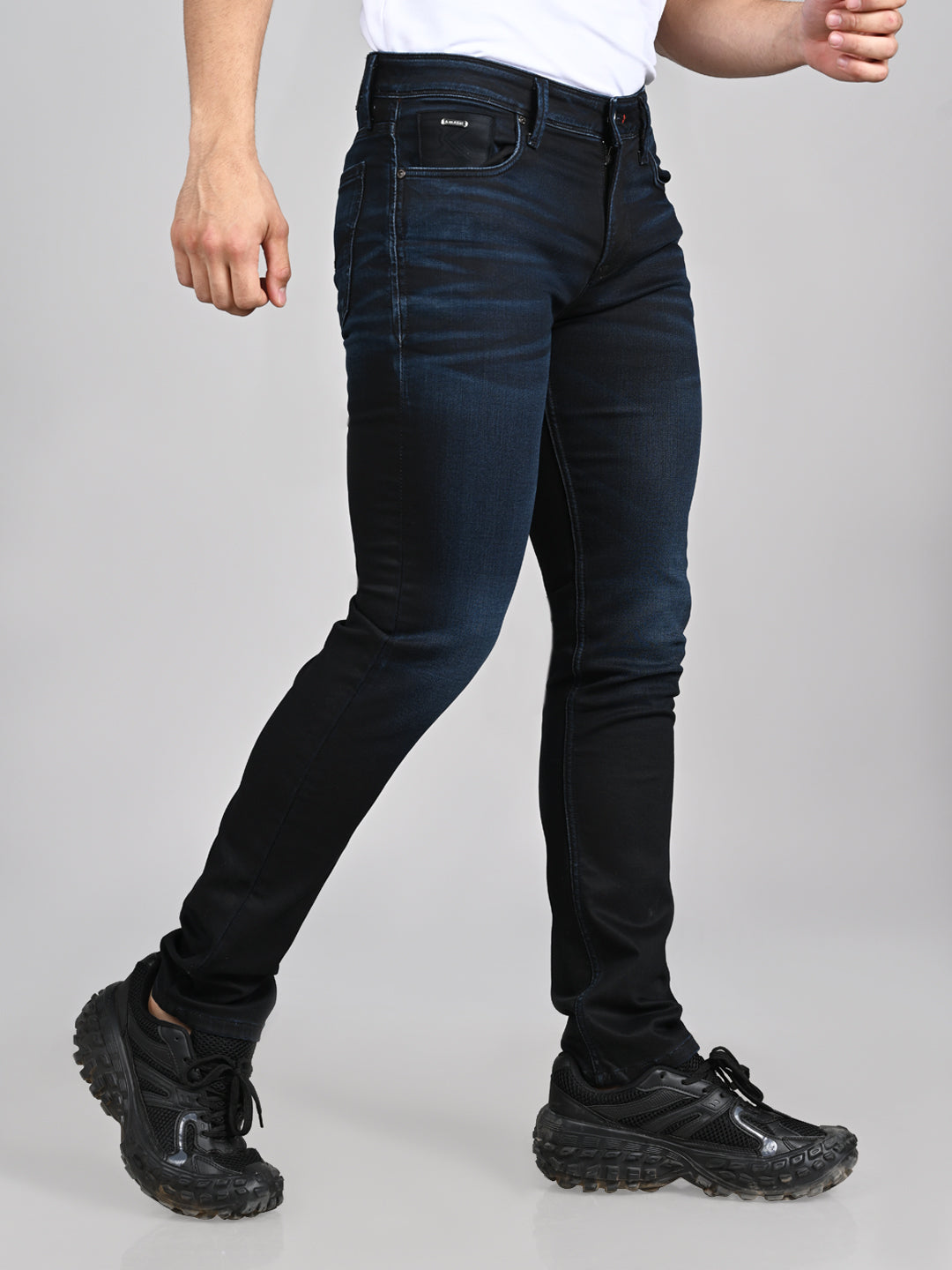 Killer Men Dark Blue Solid Slim Fit Jeans