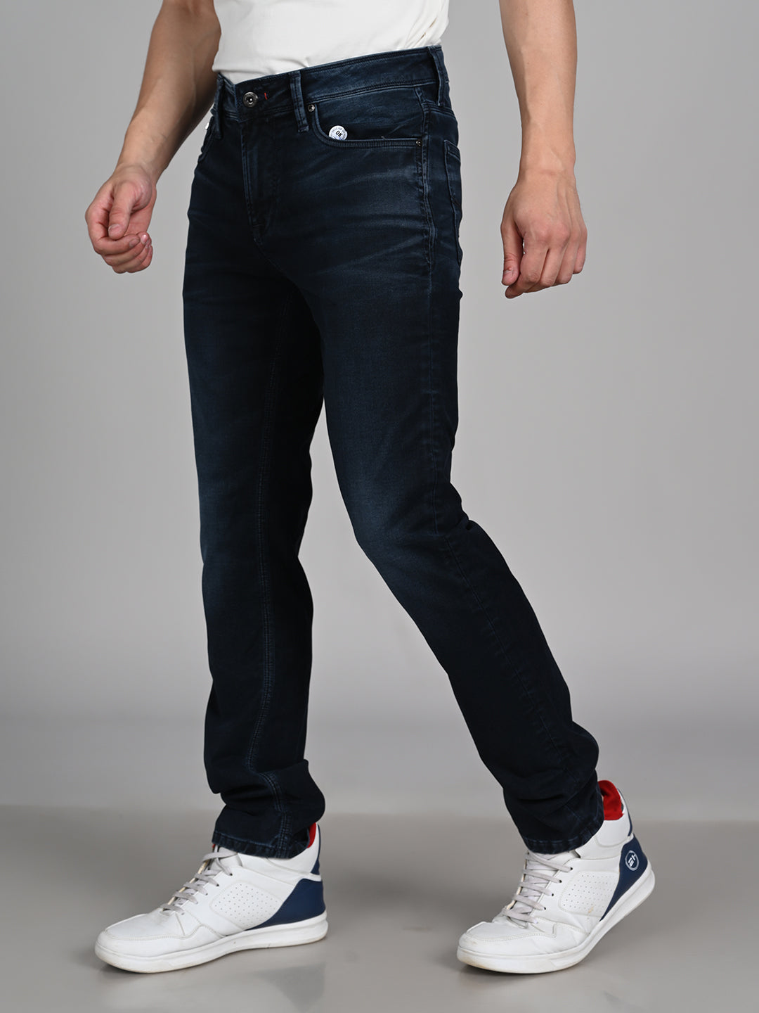 Killer Men Dark Blue Solid Slim Fit Jeans