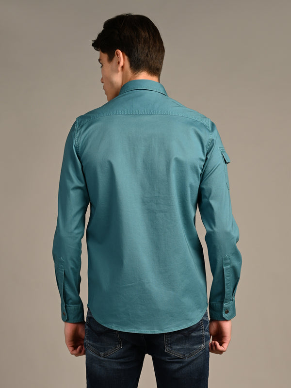 Killer Men Green Solid Straight Fit Shirts
