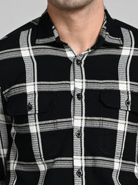 Killer Men Black Checks Straight Fit Shirts