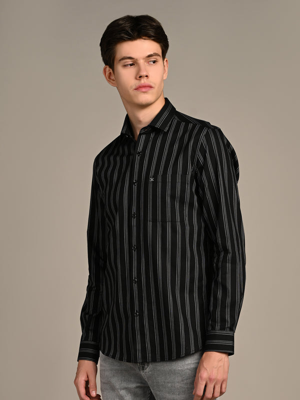 Killer Men Black Stripe Slim Fit Shirts