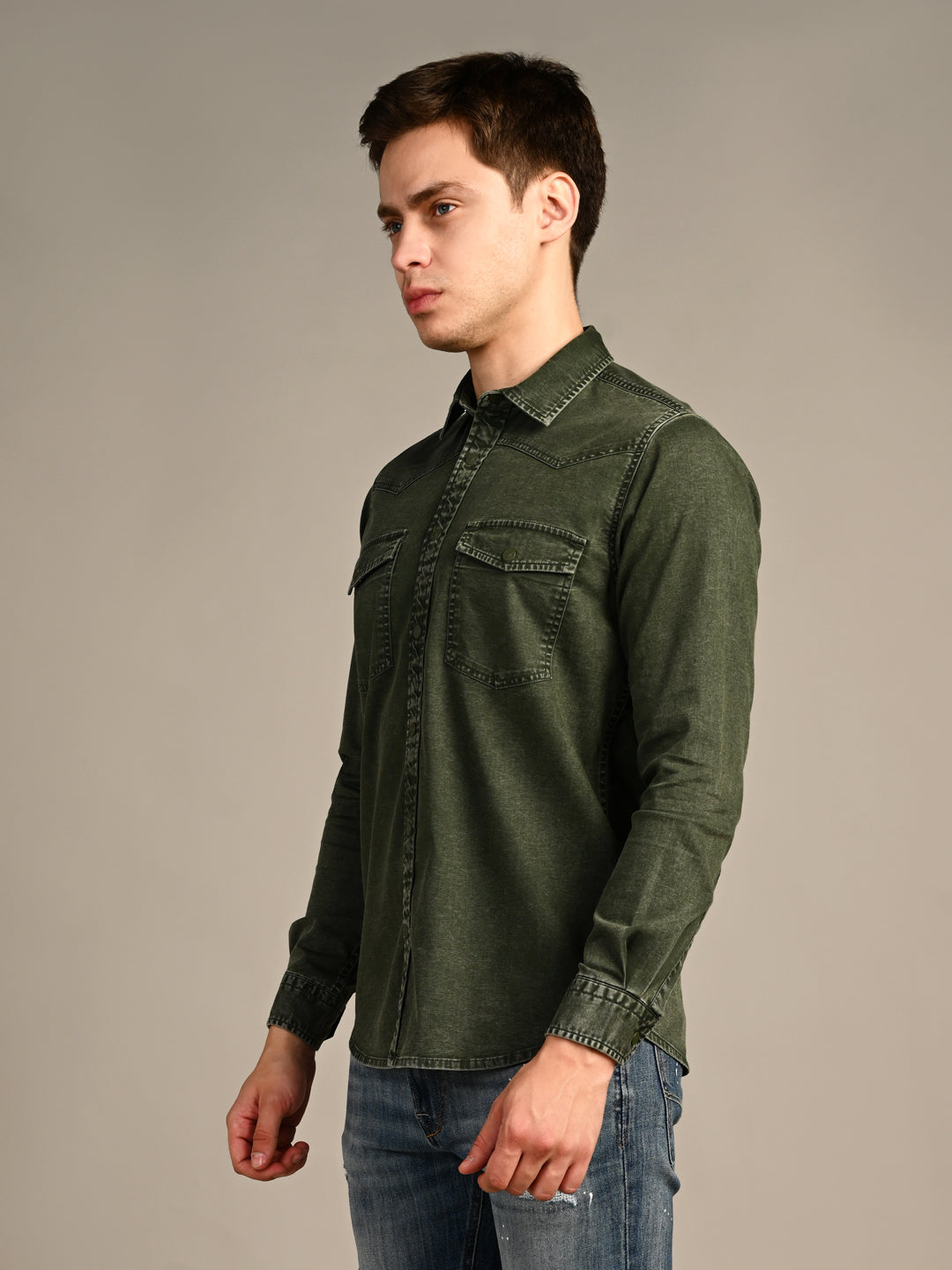 Killer Men Olive Green Solid Slim Fit Shirts