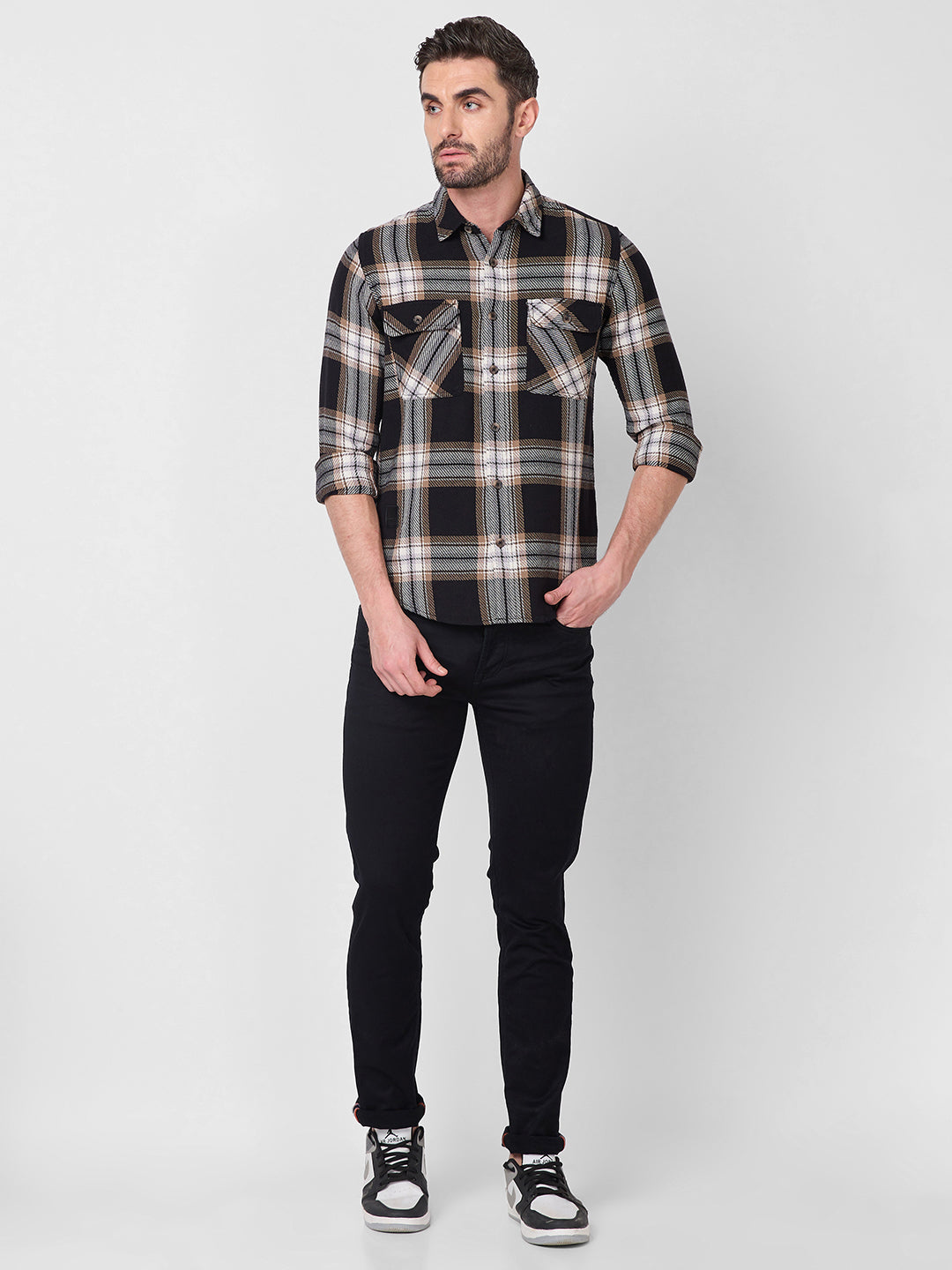 Killer Men Black Checks Slim Fit Shirts